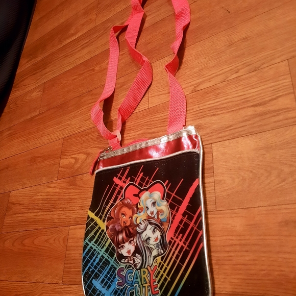 SOLD Monster High Crossbody Purse - Picture 8 of 11